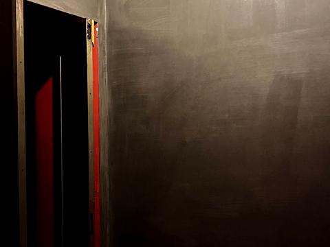 комерційна за адресою Руська вул., 244