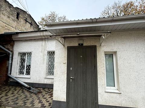 квартира за адресою Ніни Строкатої вул. (Буніна), 33