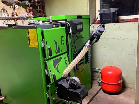 будинок за адресою Степана Чобану вул. (Василя Алексухіна), 8