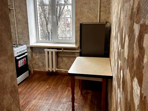 квартира за адресою Леоніда Каденюка просп. (Юрія Гагаріна), 9