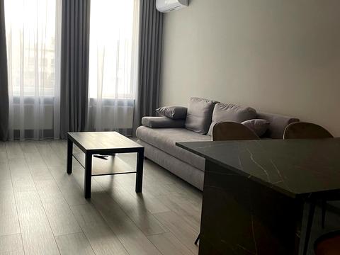 квартира за адресою Князя Романа Мстиславича вул. (Генерала Жмаченка), 22