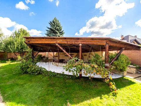 дом по адресу Карьерная ул., 21