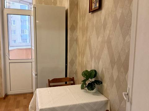 квартира за адресою Феодосійський пров., 12