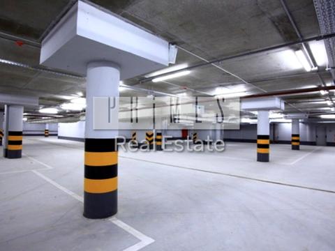 паркомісце за адресою Київ, Андрія Верхогляда вул. (Михайла Драгомирова), 5