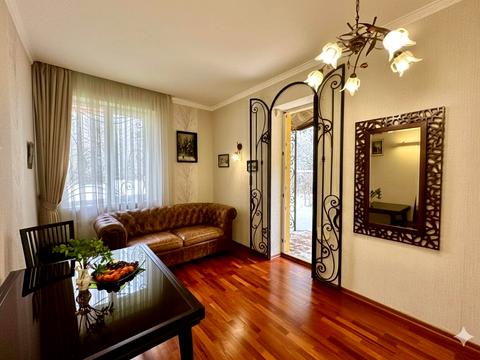 квартира за адресою Чумацька вул., 6