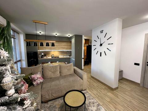 квартира по адресу Зеленая ул., 204г