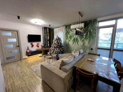 квартира по адресу Зеленая ул., 204г