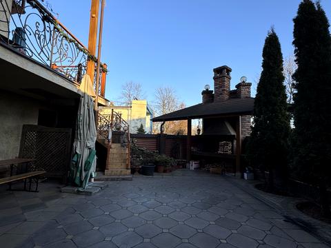 коммерческая по адресу Воздушная ул., 24