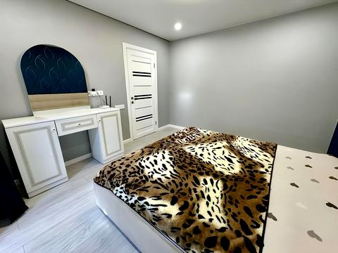 квартира за адресою Феодосійська вул., 8