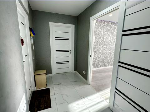 квартира за адресою Феодосійська вул., 8