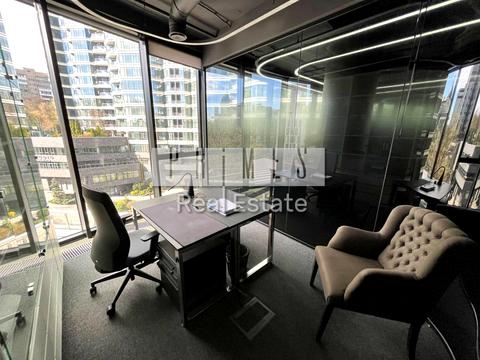 комерційна за адресою Болсуновська вул. (Сергія Струтинського), 2