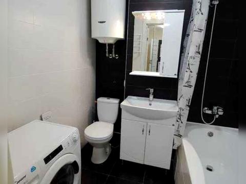 квартира за адресою Академіка Глушкова просп., 15