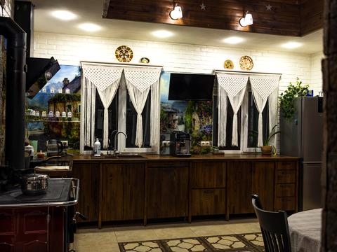 будинок за адресою Весняна