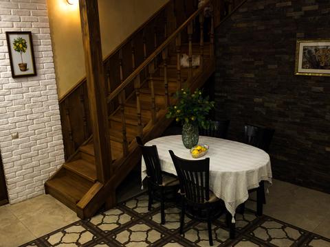 будинок за адресою Весняна