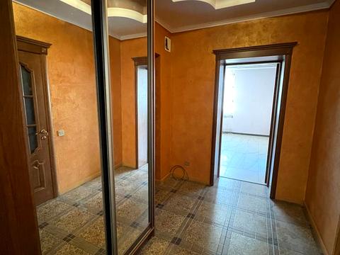 квартира за адресою Івасюка вул., 50