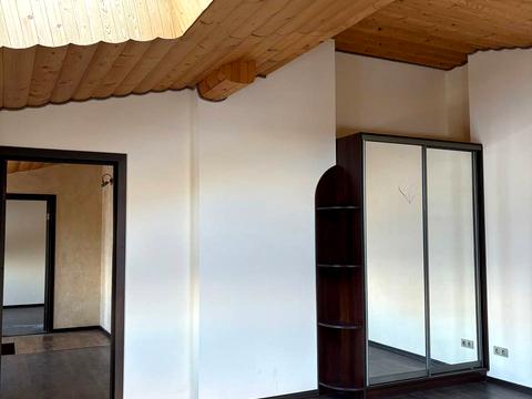 квартира за адресою Івасюка вул., 50