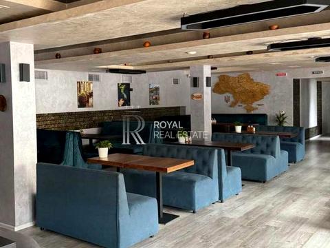 комерційна за адресою Бессарабська пл., 2