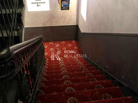 комерційна за адресою Бессарабська пл., 2