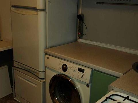 квартира за адресою Академіка Глушкова просп., 24