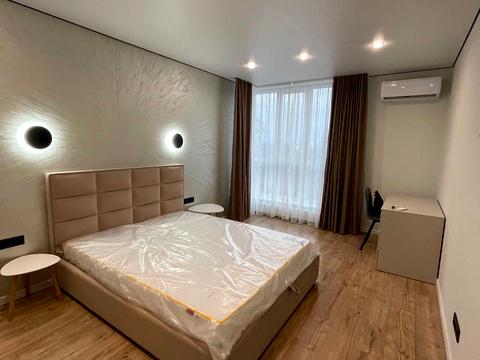 квартира за адресою Володимира Івасюка вул., 86