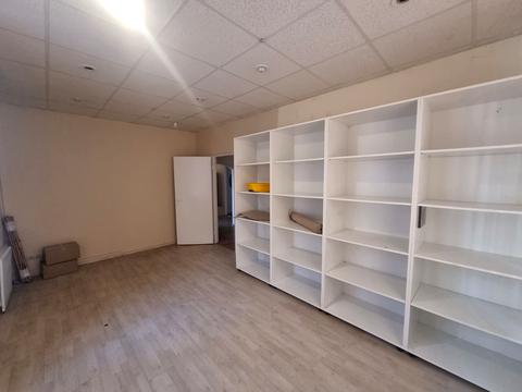 комерційна за адресою Кловський узвіз (Кловський), 13