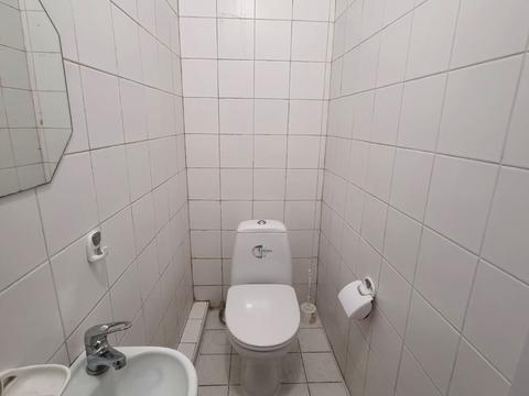 комерційна за адресою Кловський узвіз (Кловський), 13