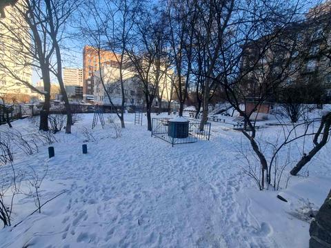 комерційна за адресою Кловський узвіз (Кловський), 13