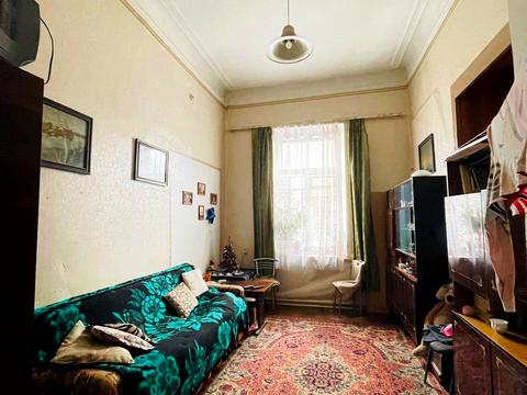 квартира за адресою Архітектора Артинова вул., 5