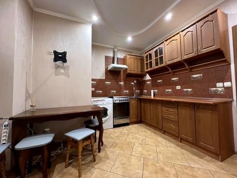 квартира за адресою с. Софіївська борщагівка, Боголюбова вул., 8