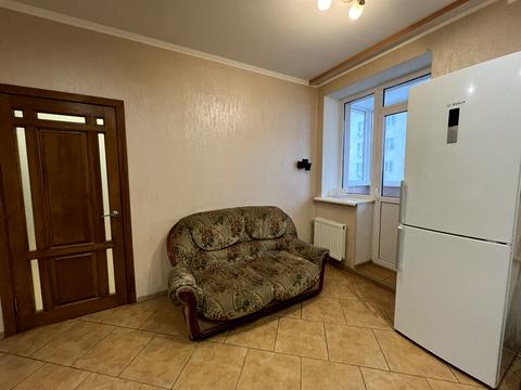 квартира за адресою с. Софіївська борщагівка, Боголюбова вул., 8