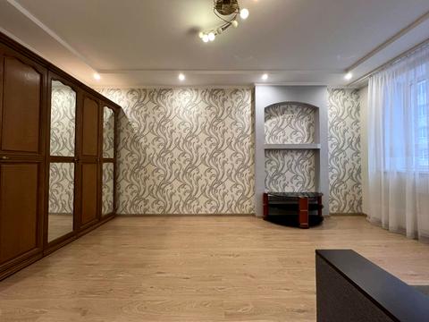 квартира за адресою с. Софіївська борщагівка, Боголюбова вул., 8