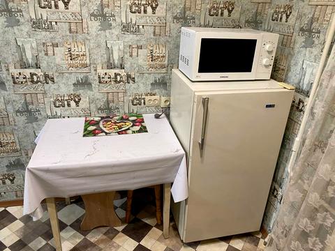 квартира за адресою Ореста Левицького вул. (Академіка Курчатова), 19