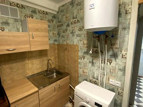 квартира за адресою Ореста Левицького вул. (Академіка Курчатова), 19