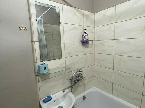 квартира за адресою Ореста Левицького вул. (Академіка Курчатова), 19