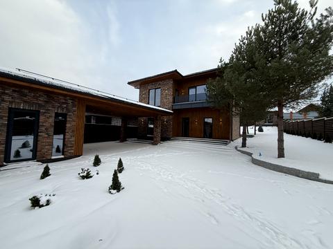 будинок за адресою Центральна вул.