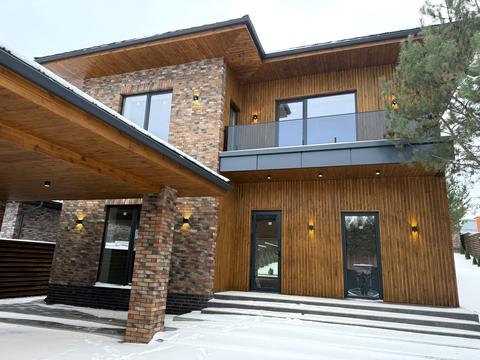 будинок за адресою Центральна вул.