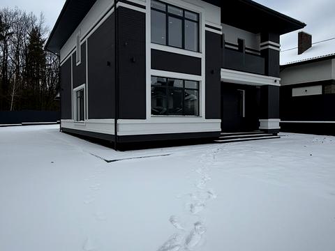 будинок за адресою Розкішна