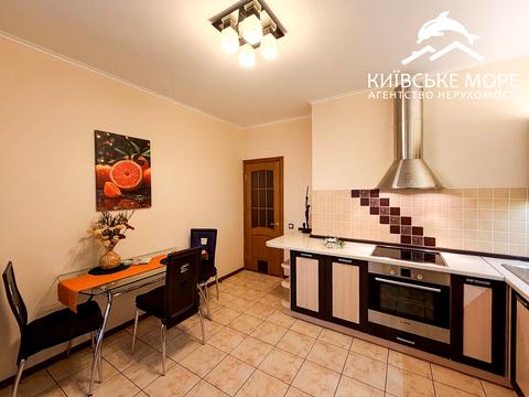 квартира за адресою Воскресенська вул., 12-А