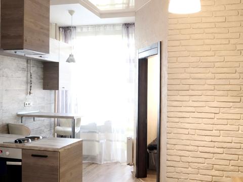 квартира за адресою Академіка Писаржевського вул., 8