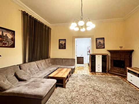 квартира за адресою Гетьмана Петра Дорошенка вул. (), 44