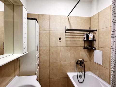 квартира за адресою Гетьмана Петра Дорошенка вул. (), 44