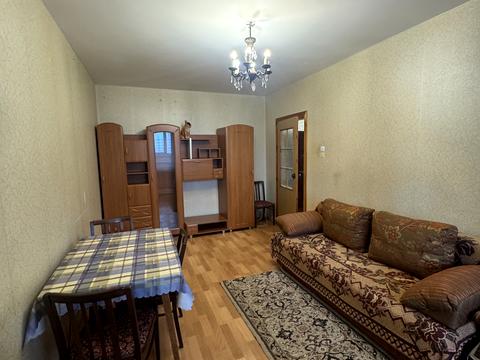 квартира за адресою Милославська вул., 45