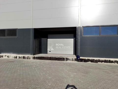 комерційна за адресою Левка Ревуцького вул., 5