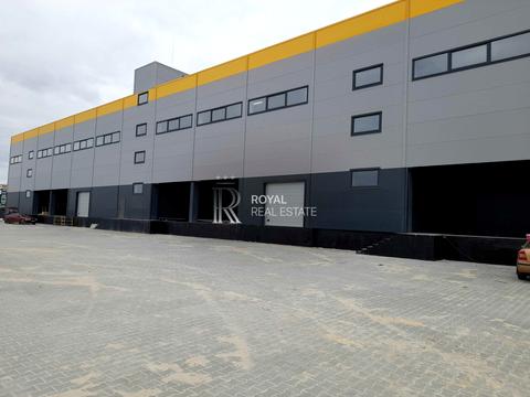 комерційна за адресою Левка Ревуцького вул., 5