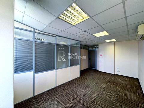 коммерческая по адресу Героїв Космосу ул., 4