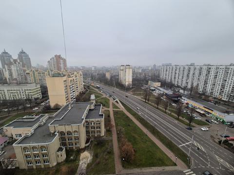 квартира за адресою Володимира Івасюка просп. (Героїв Сталінграду), 22