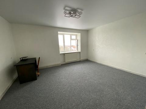 квартира за адресою Героїв Десантників вул., 8