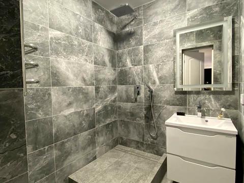 квартира за адресою Героїв Десантників вул., 8