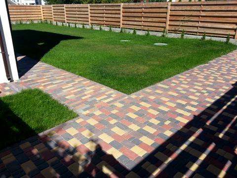 будинок за адресою с. Петропавлівська борщагівка, Малинська