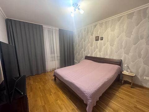 квартира за адресою Бориса Гмирі вул., 2